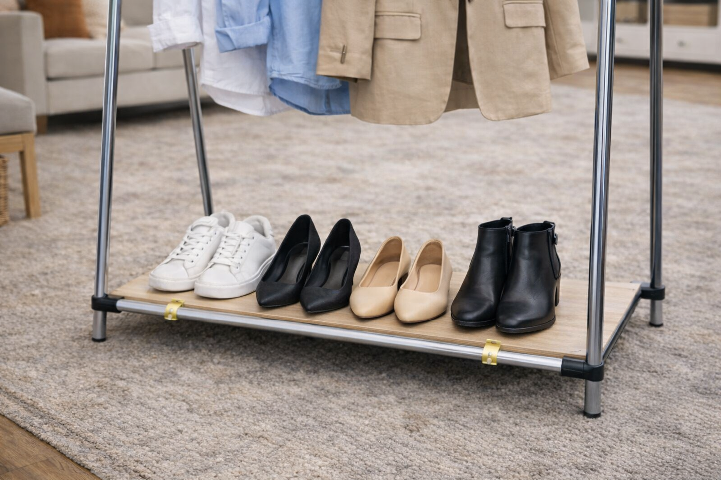 Penderie Pyramidale Design 2-en-1 avec Porte-Chaussures